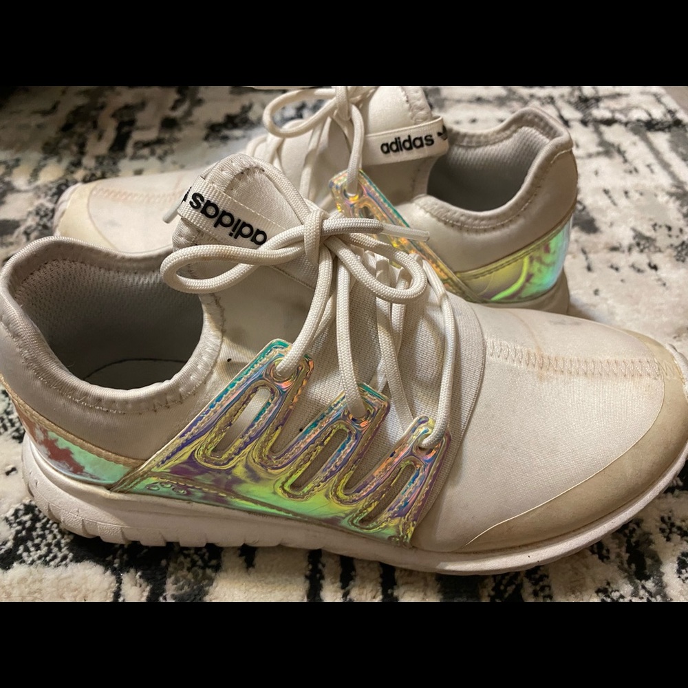 Adidas Tubular sneakers